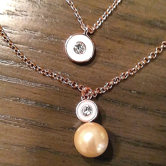 NEW Kate Spade Double Layered Pendant Necklace in Rose Gold - Picture 4 of 5